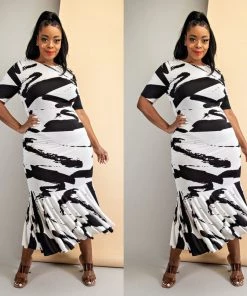 Social Butterfly Collection Plus Size Black White Form Fitted Dress