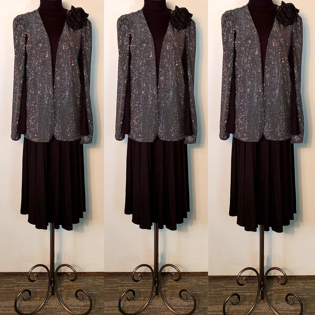 Social Butterfly Collection New Arrivals Silver Grey Open Front Cape Jacket 32 Social Butterfly Collection New Arrivals Silver Grey Open Front Cape Jacket