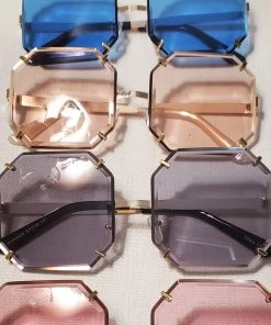Social Butterfly Collection Retro Color Tinted Square Sunglasses