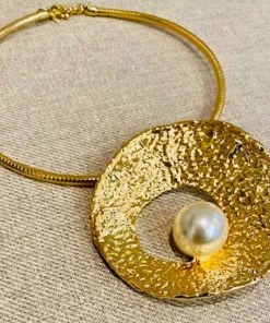 Social Butterfly Collection Hammered Gold Pearl Necklace