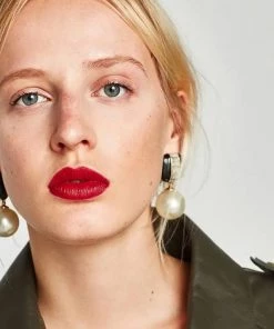 Social Butterfly Collection Black Or Royal Blue Pearl Drop Earrings New Arrivals