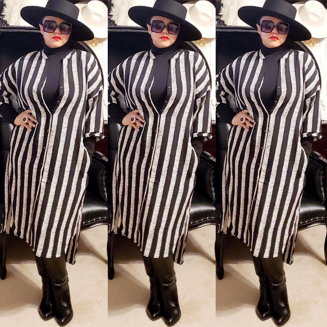 Social Butterfly Collection Black Ivory Striped Print Button Down High Low Dress Top 3 Social Butterfly Collection Black Ivory Striped Print Button Down High Low Dress Top